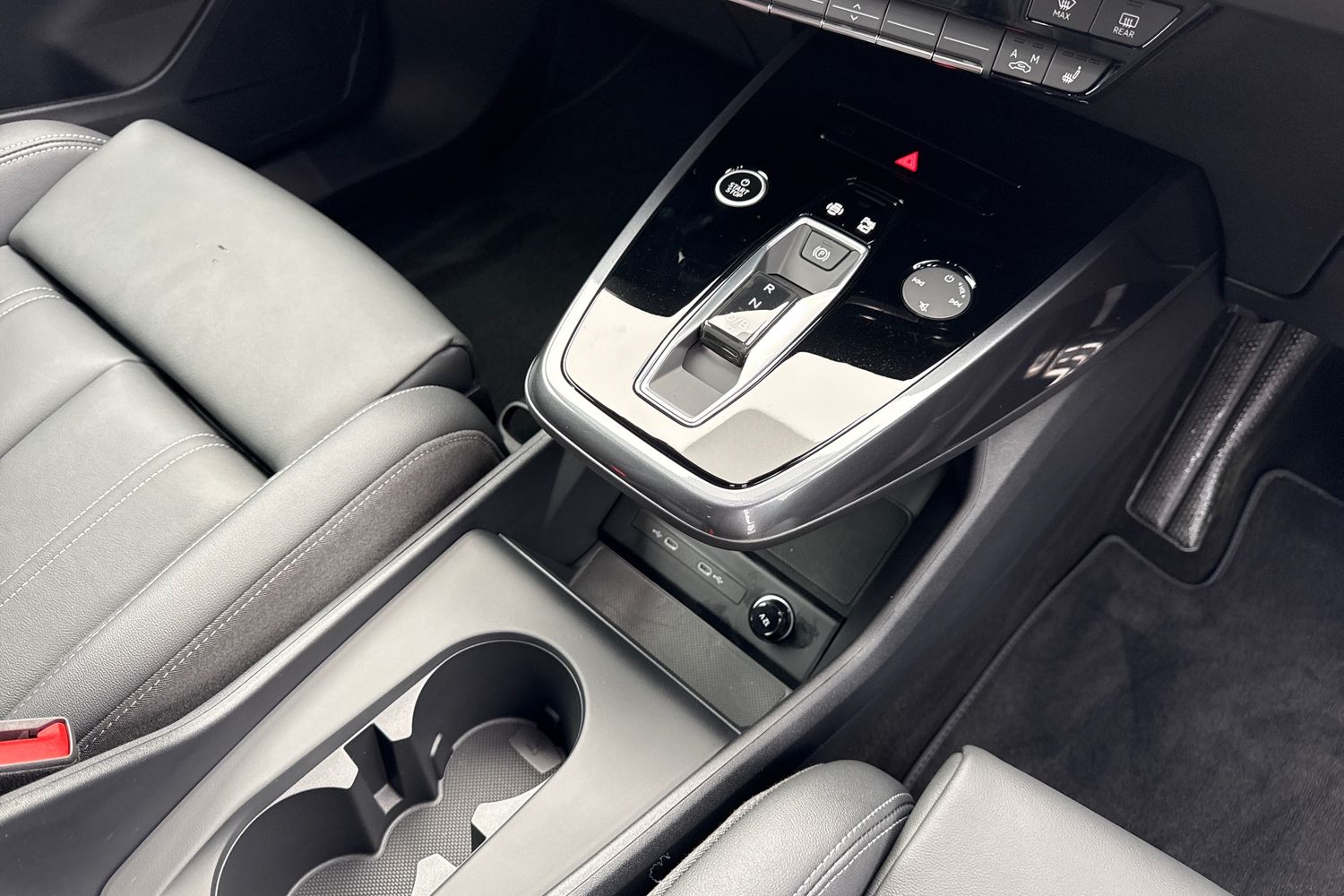 Used Audi Q4 e-tron 2025 for sale - 77165858: Photo 22