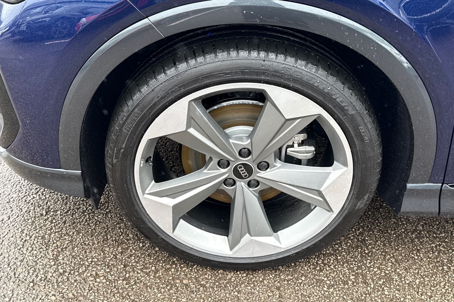 Used Audi Q4 e-tron 2025 for sale - 77165858: Photo 9