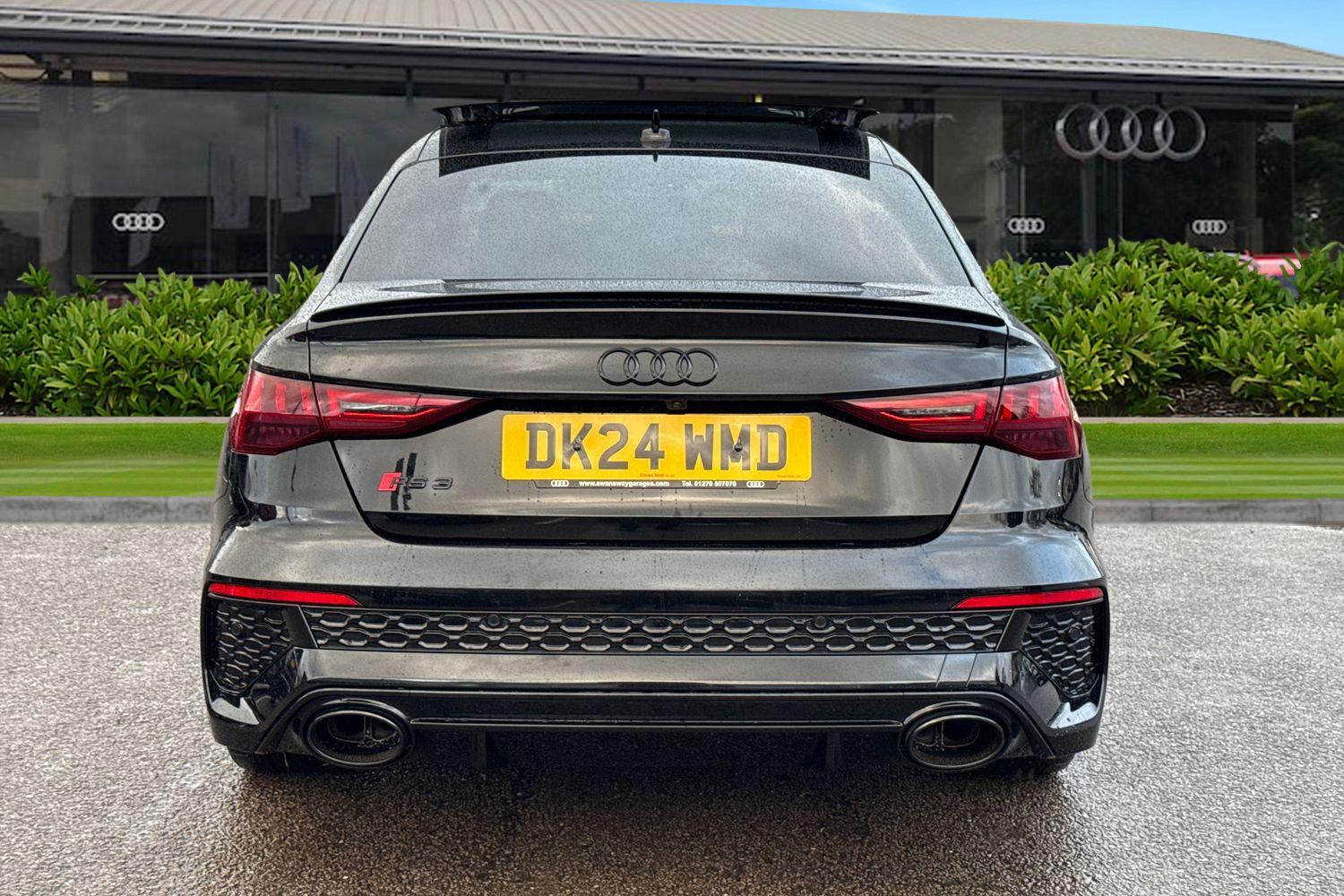 Used Audi RS3 2024 for sale - 77187304: Photo 4