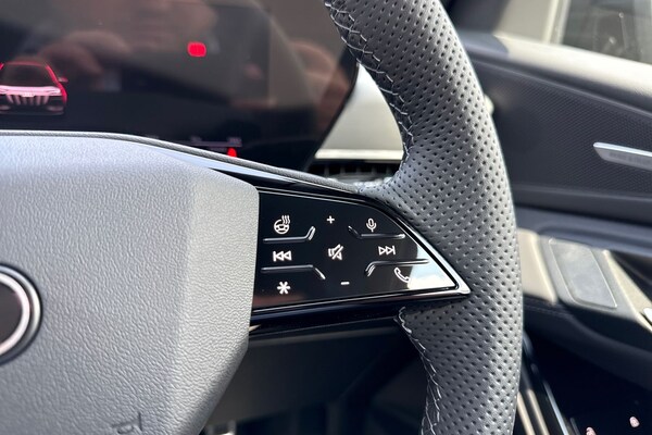 Used Audi Q6 e-tron 2025 for sale - 75785814: Photo 25