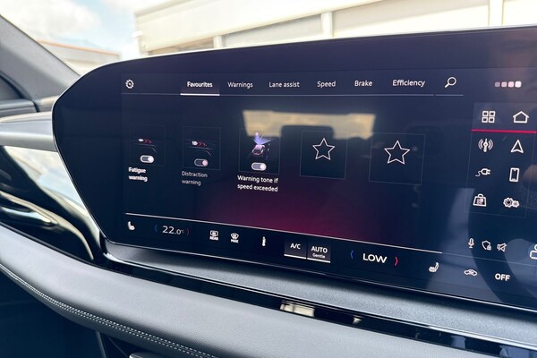 Used Audi Q6 e-tron 2025 for sale - 75785814: Photo 41