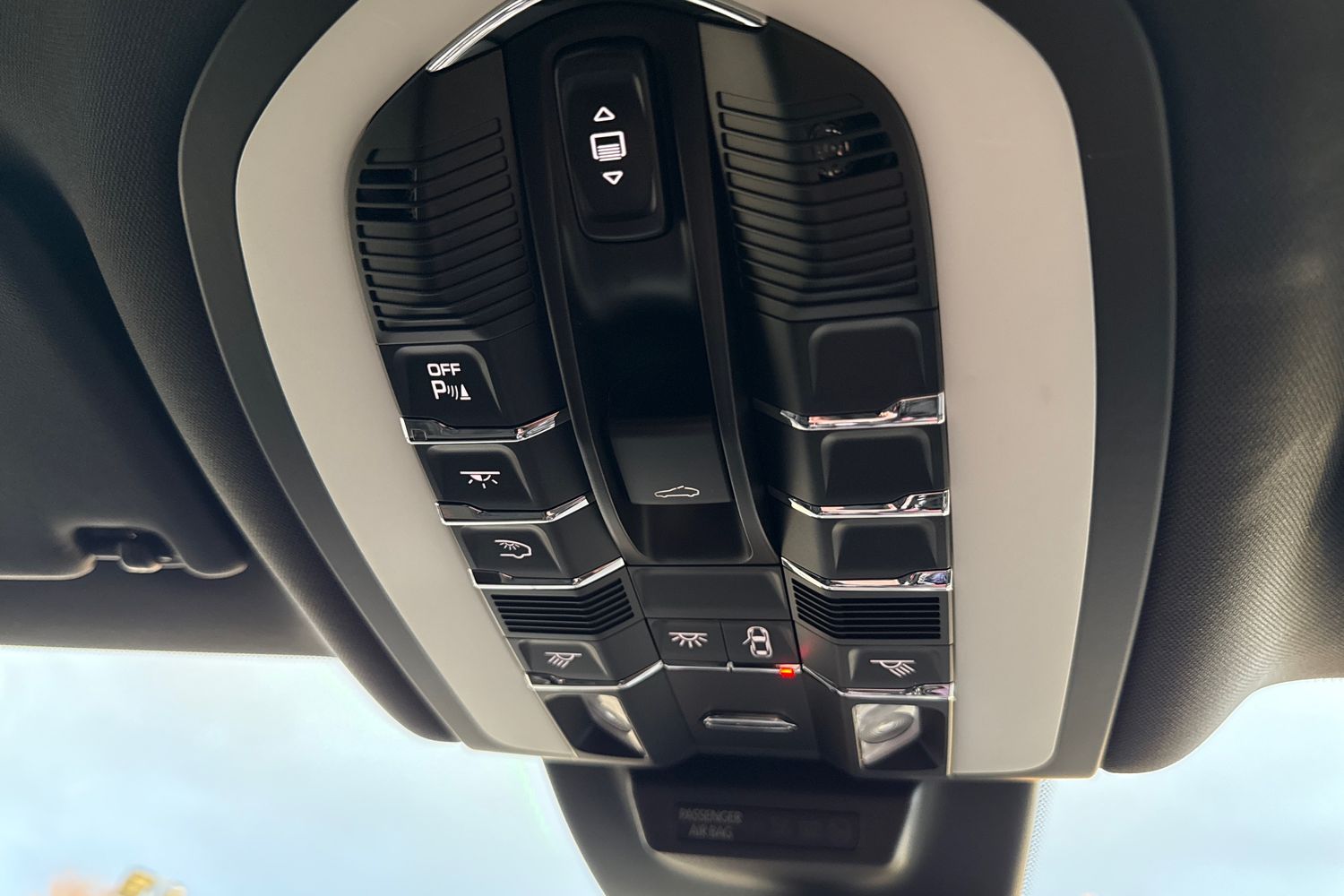 Used Porsche Macan 2024 for sale - 76590423: Photo 53