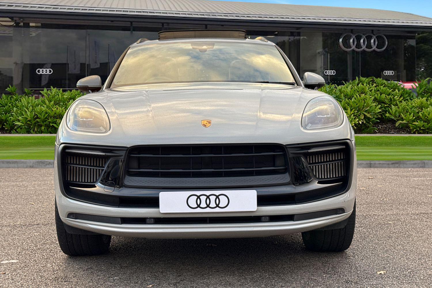 Used Porsche Macan 2024 for sale - 76590423: Photo 6