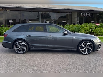 Used Audi A4 Avant 2023 for sale - 76401646: Photo