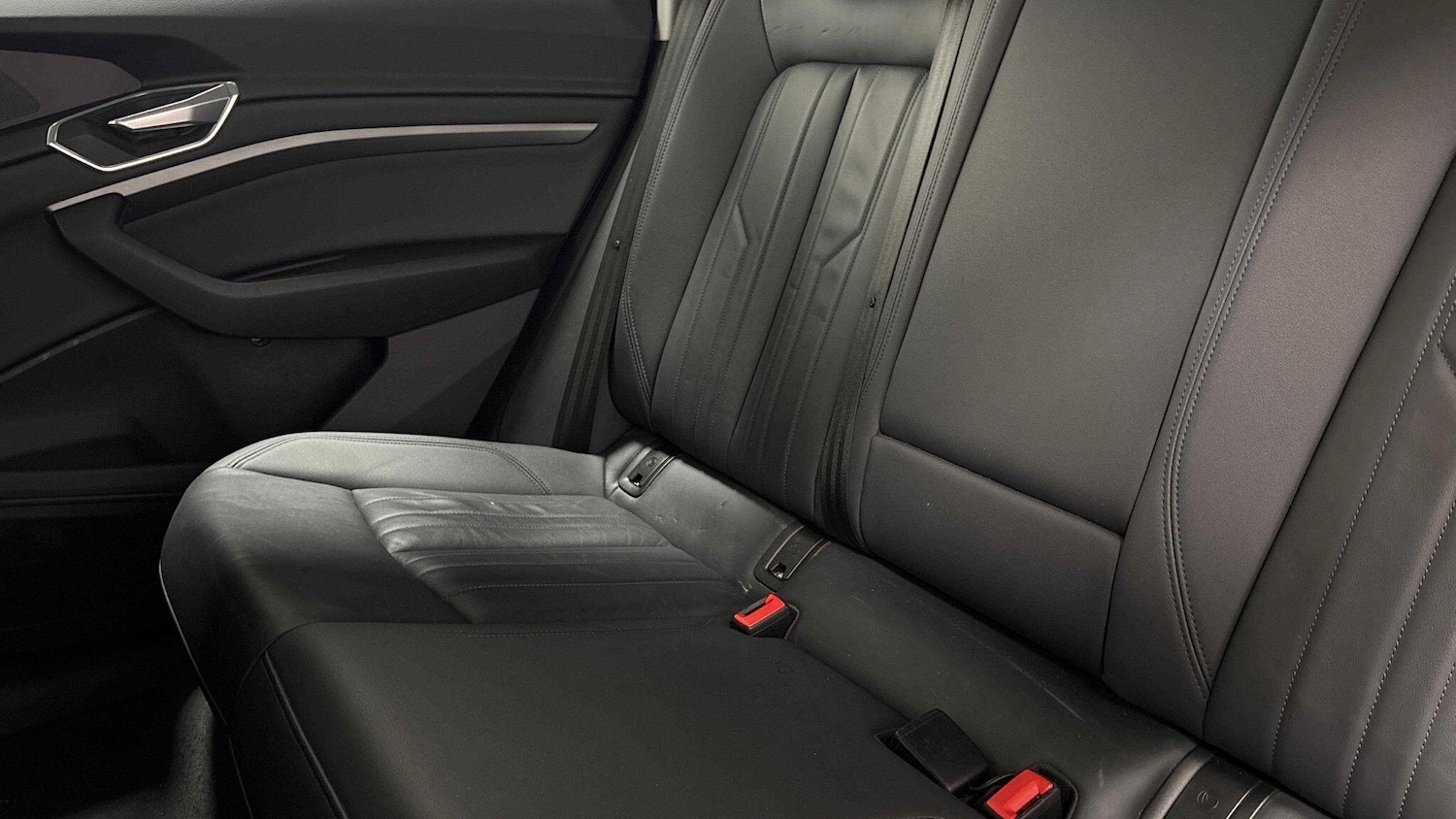 Used Audi e-tron 2021 for sale - 77199577: Photo 6