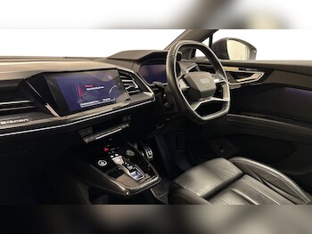 Used Audi Q4 e-tron 2021 for sale - 77236013: Photo