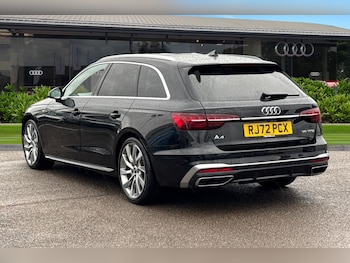 Used Audi A4 2023 for sale - 77692219: Photo