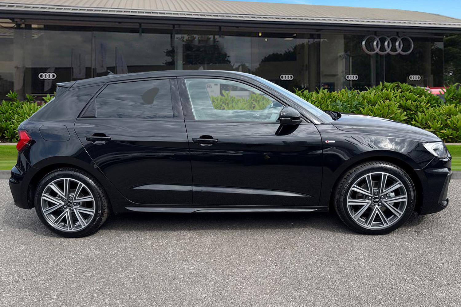 Used Audi A1 2025 for sale - 76170252: Photo 3