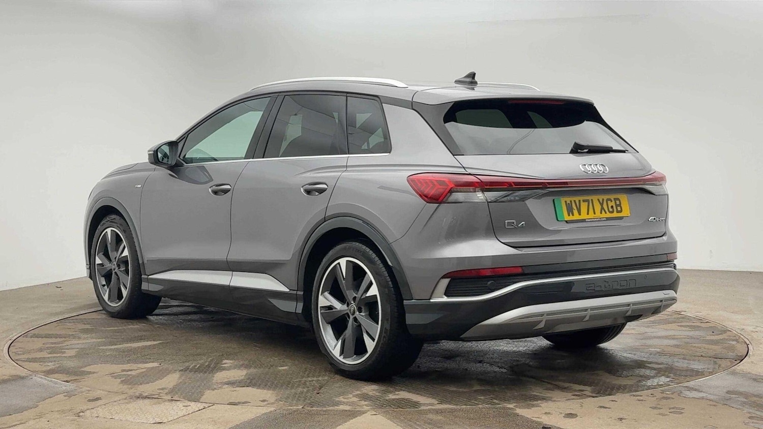 Used Audi Q4 e-tron 2021 for sale - 76438875: Photo 2