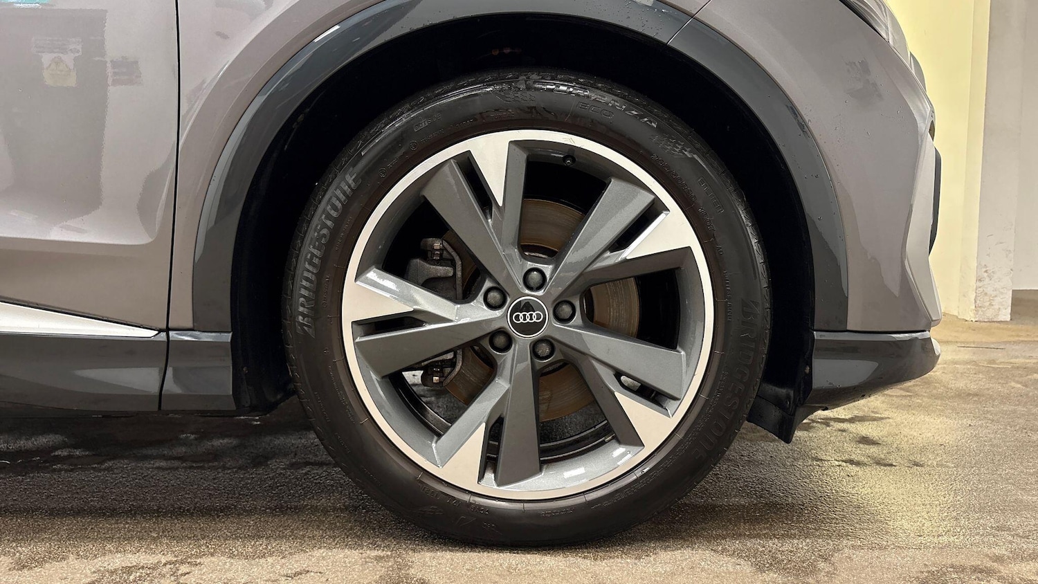 Used Audi Q4 e-tron 2021 for sale - 76438875: Photo 4