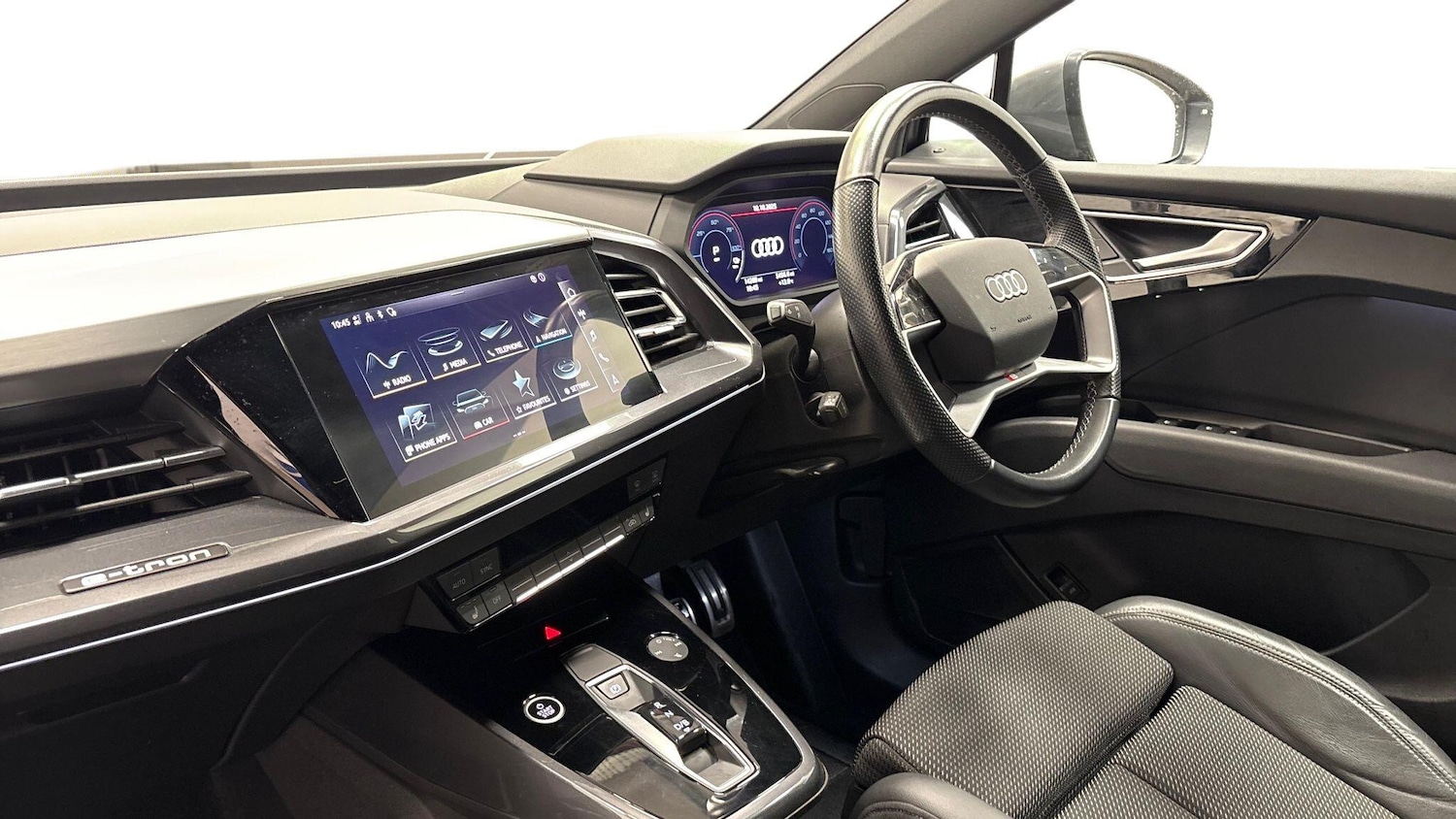 Used Audi Q4 e-tron 2021 for sale - 76438875: Photo 5