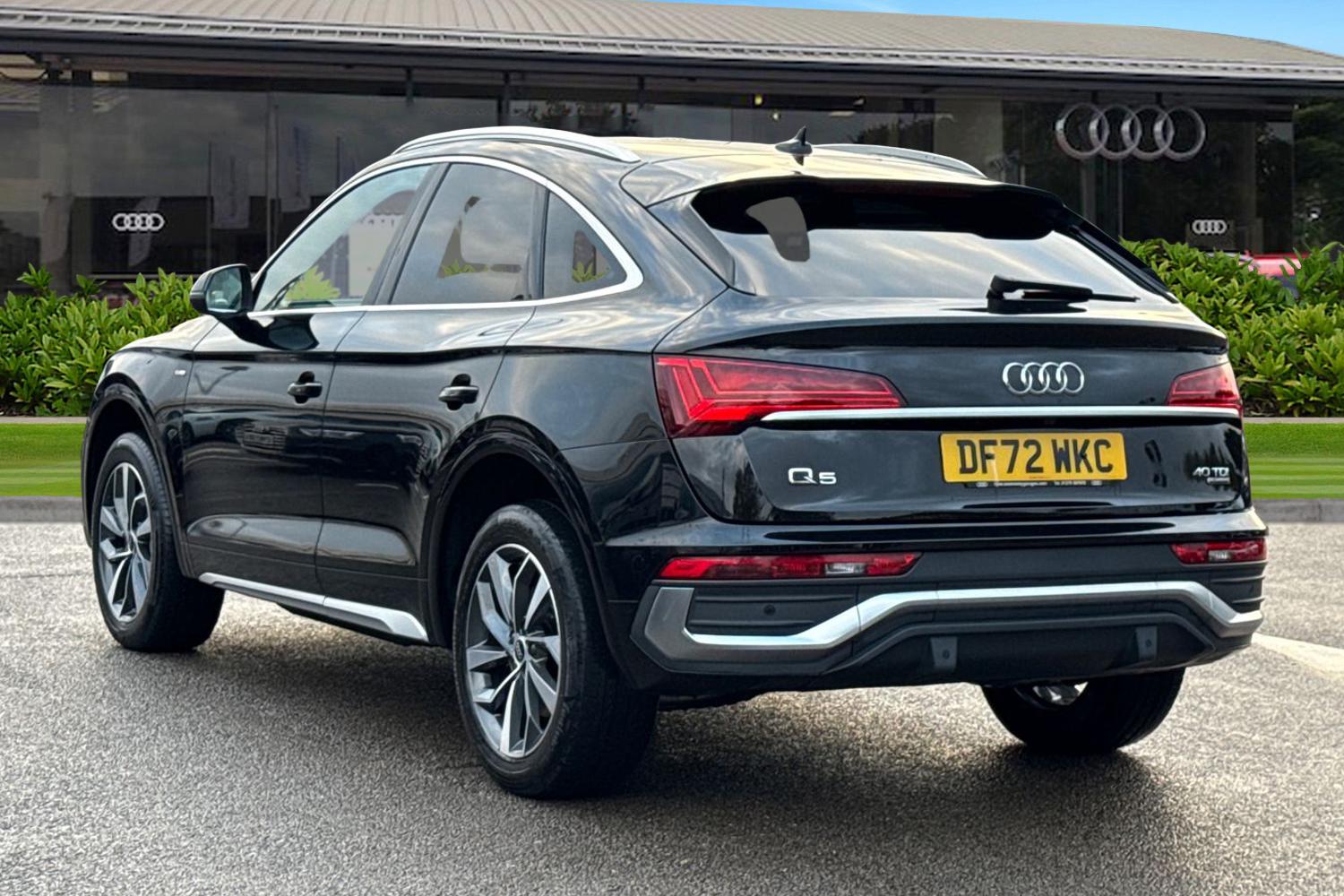 Used Audi Q5 2023 for sale - 76390867: Photo 2