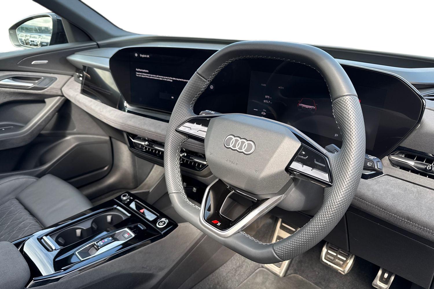 Used Audi Q6 e-tron 2026 for sale - 78038117: Photo 14