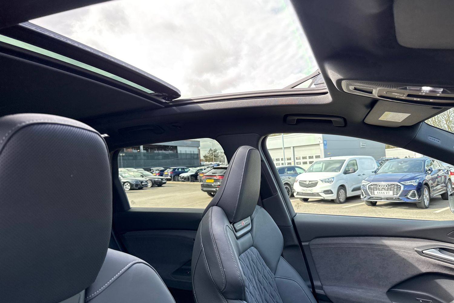 Used Audi Q6 e-tron 2026 for sale - 78038117: Photo 26