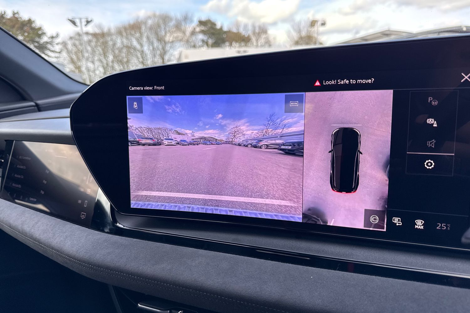 Used Audi Q6 e-tron 2026 for sale - 78038117: Photo 32