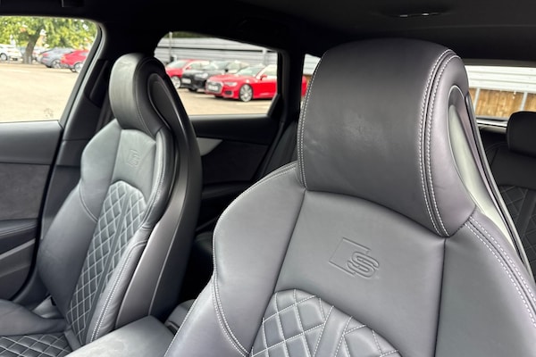 Used Audi S4 Avant 2024 for sale - 76047536: Photo 24