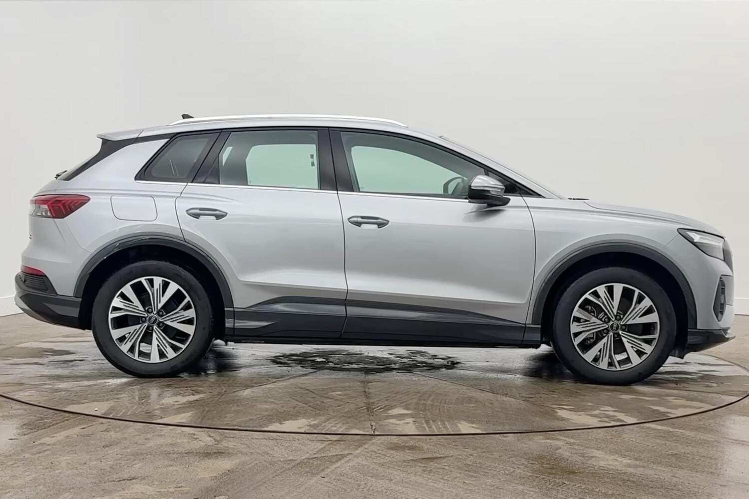 Used Audi Q4 e-tron 2025 for sale - 77463108: Photo 18