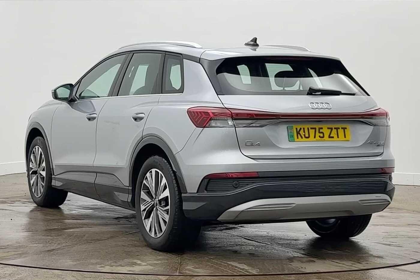 Used Audi Q4 e-tron 2025 for sale - 77463108: Photo 2