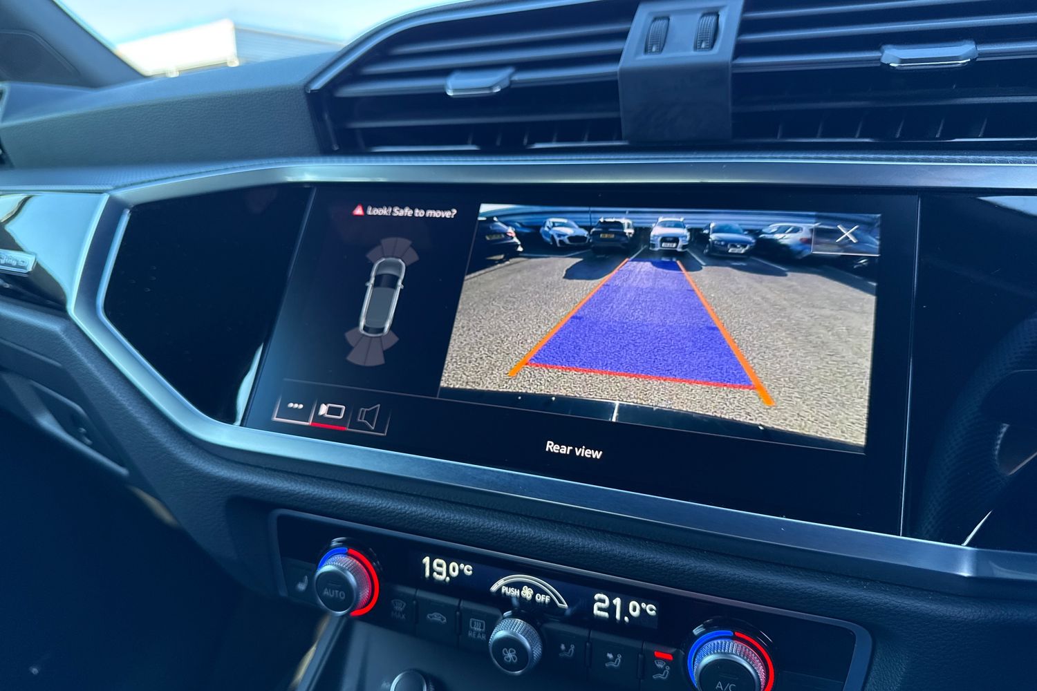 Used Audi Q3 2023 for sale - 77747746: Photo 32