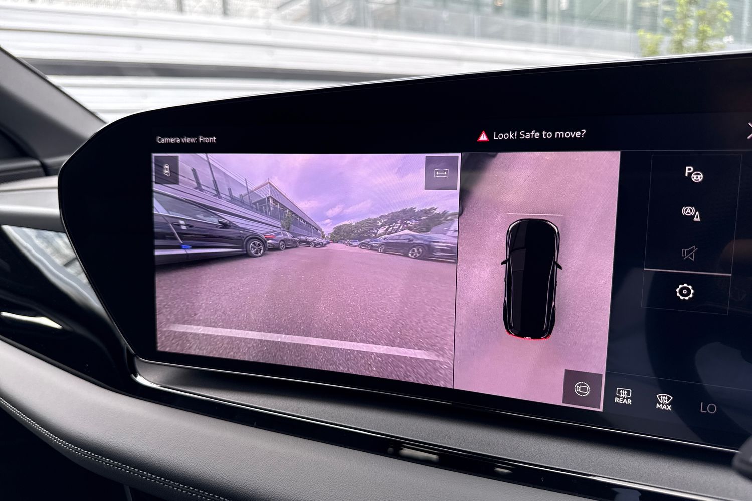 Used Audi Q6 e-tron 2025 for sale - 76697857: Photo 29