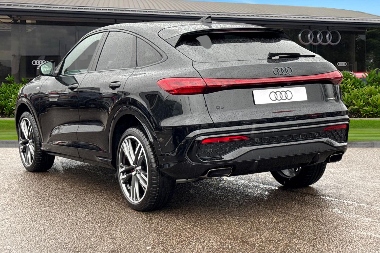 Used Audi Q5 2026 for sale - 77842938: Photo 2