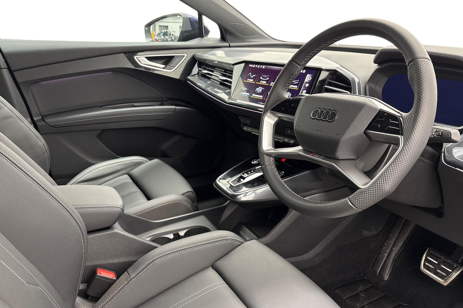 Used Audi Q4 e-tron 2025 for sale - 77340867: Photo 13