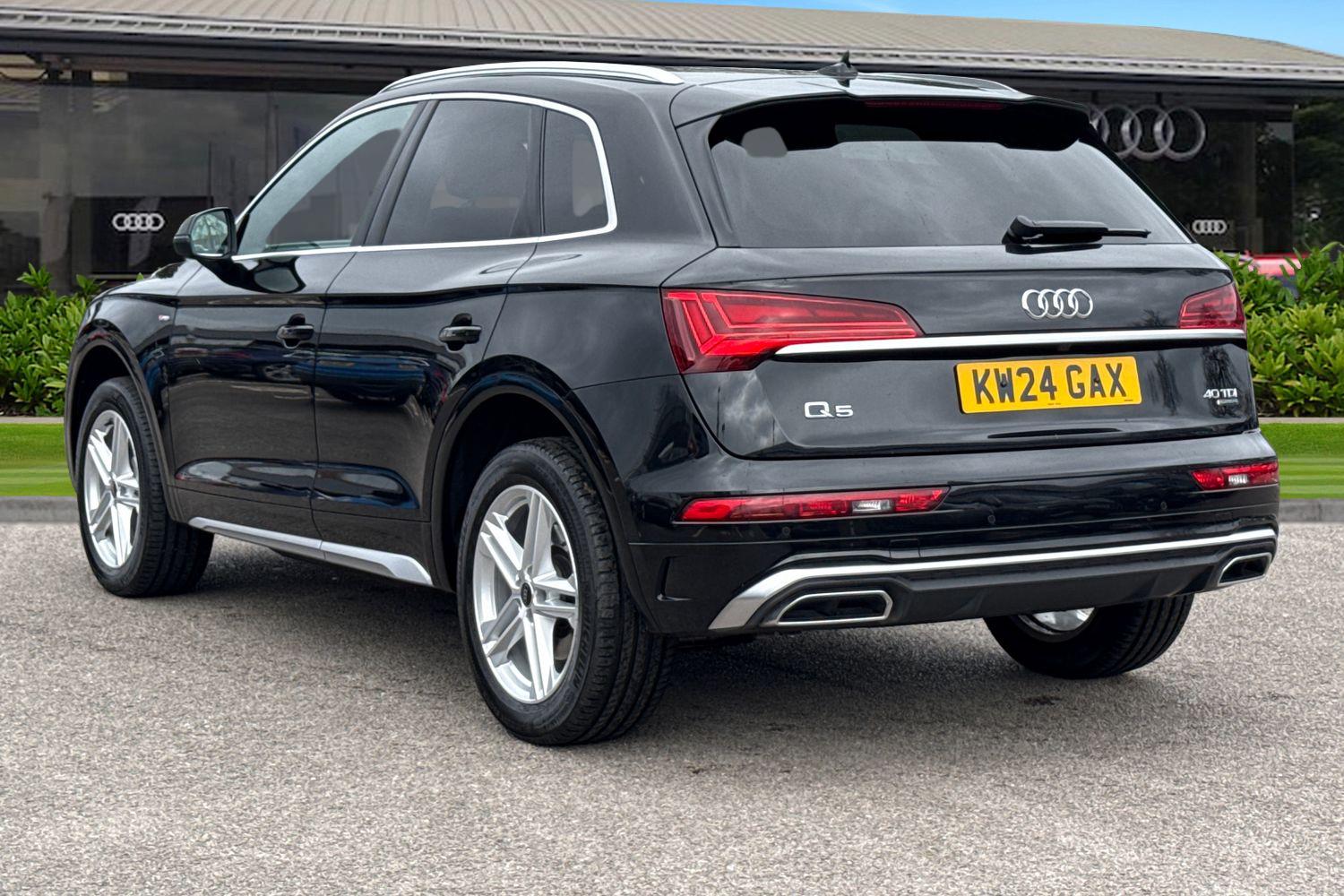 Used Audi Q5 2024 for sale - 77914257: Photo 2