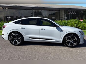 Used Audi e-tron 2022 for sale - 78341323: Photo