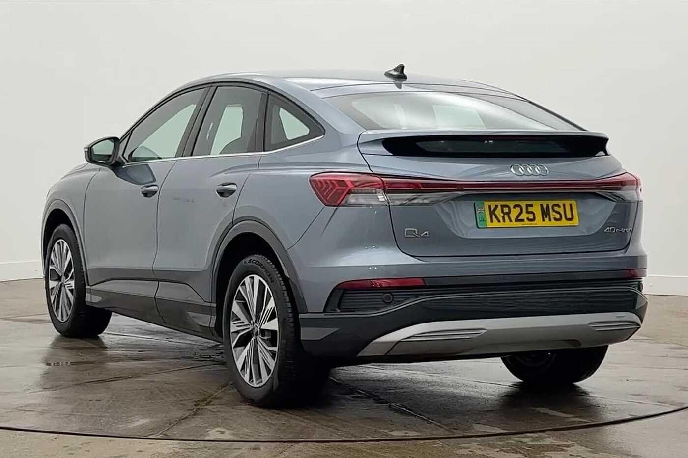 Used Audi Q4 e-tron 2025 for sale - 77463152: Photo 2