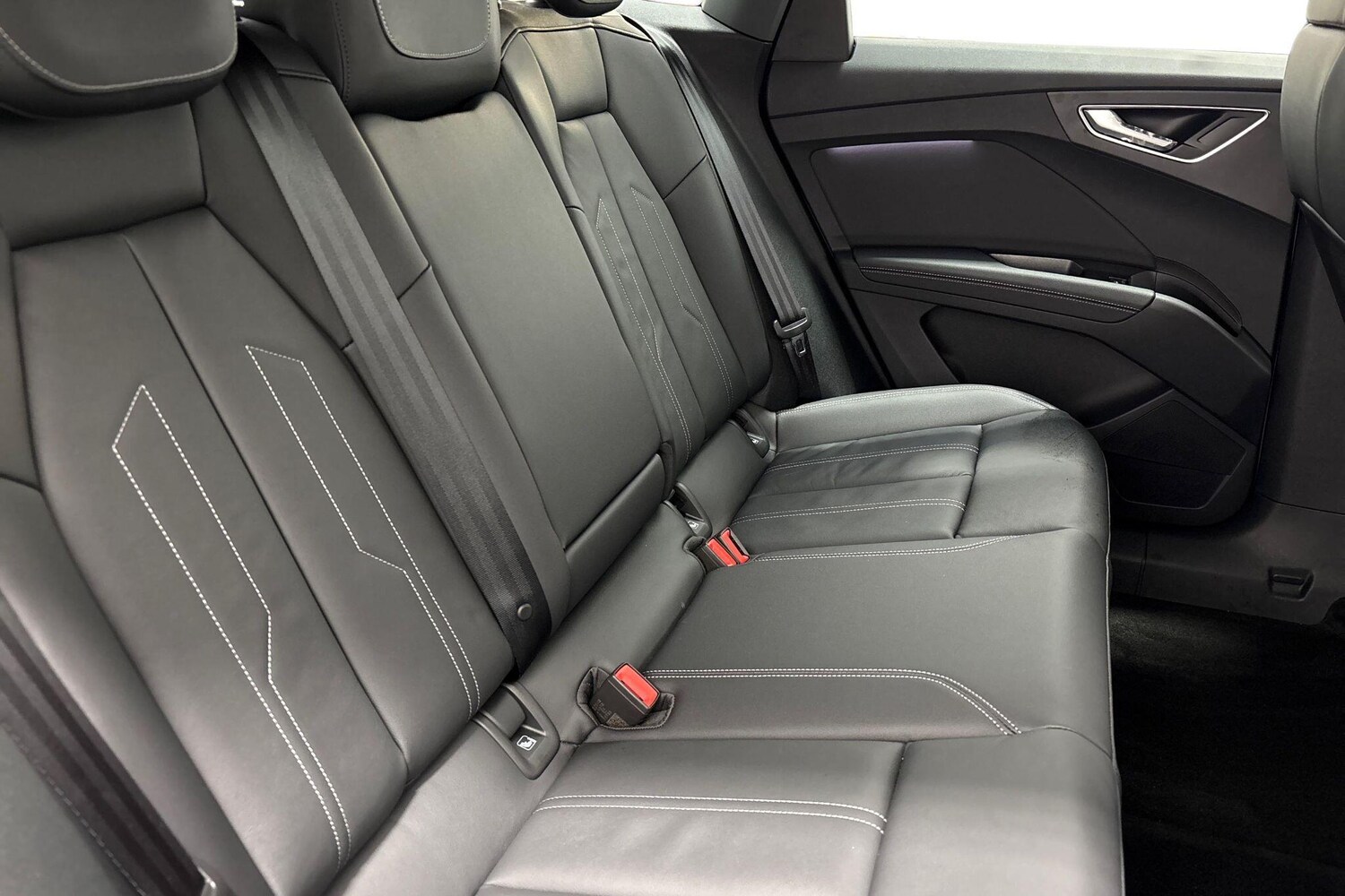 Used Audi Q4 e-tron 2025 for sale - 77463152: Photo 22