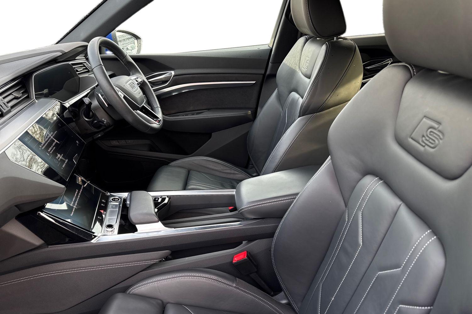 Used Audi Q8 e-tron 2023 for sale - 77236054: Photo 16