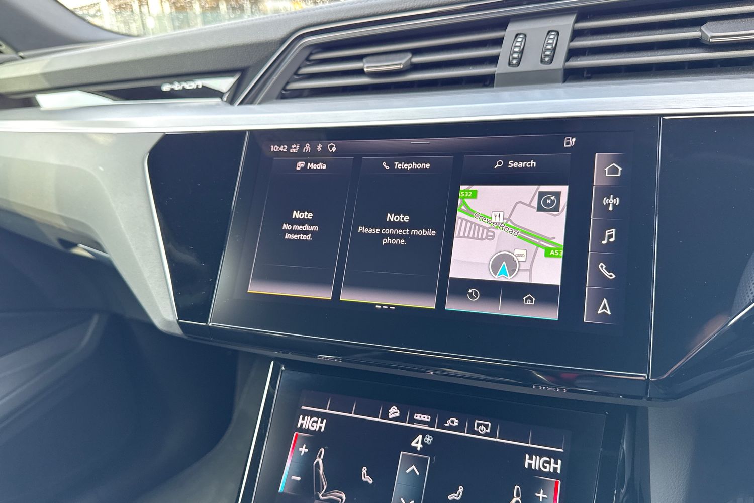 Used Audi Q8 e-tron 2023 for sale - 77236054: Photo 33