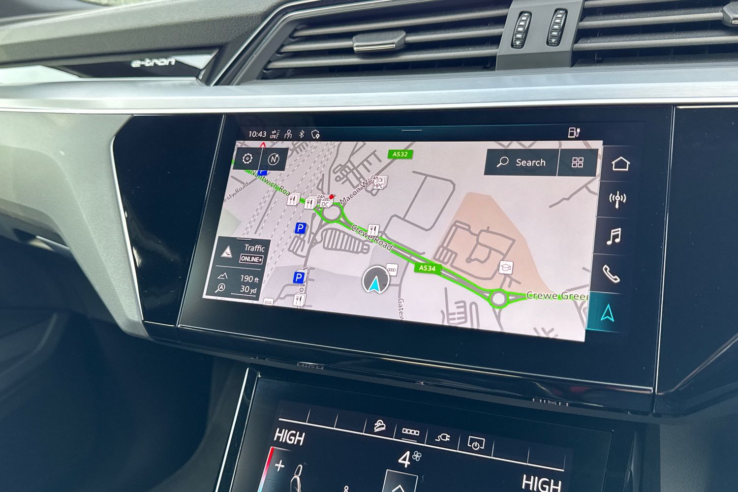 Used Audi Q8 e-tron 2023 for sale - 77236054: Photo 42