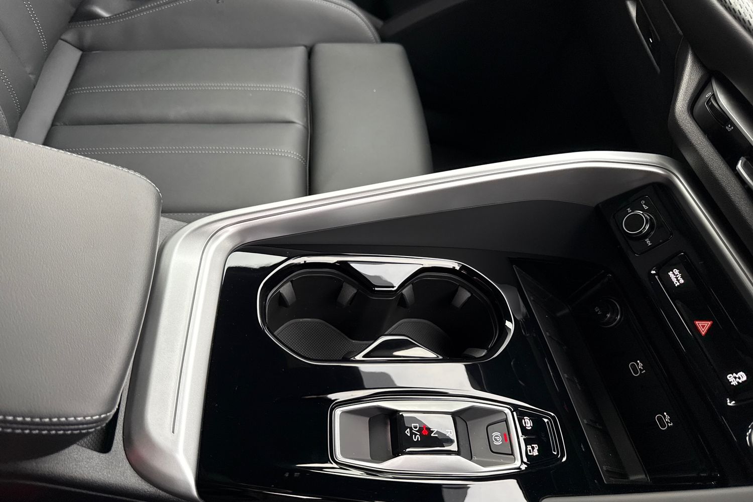 Used Audi Q5 2025 for sale - 76177384: Photo 48