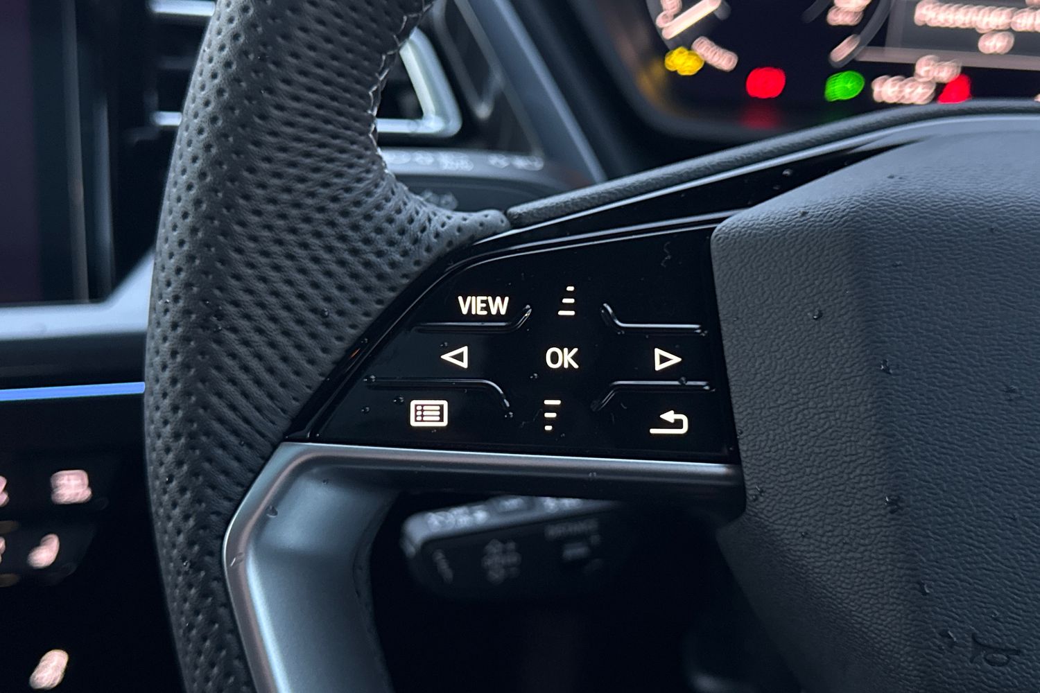 Used Audi Q4 e-tron 2025 for sale - 76670341: Photo 25