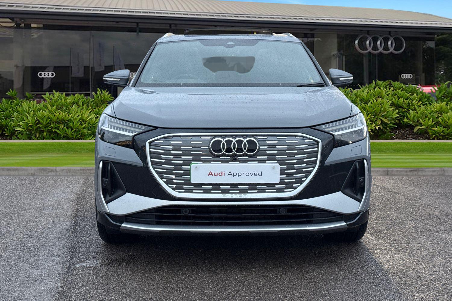 Used Audi Q4 e-tron 2025 for sale - 76670341: Photo 5