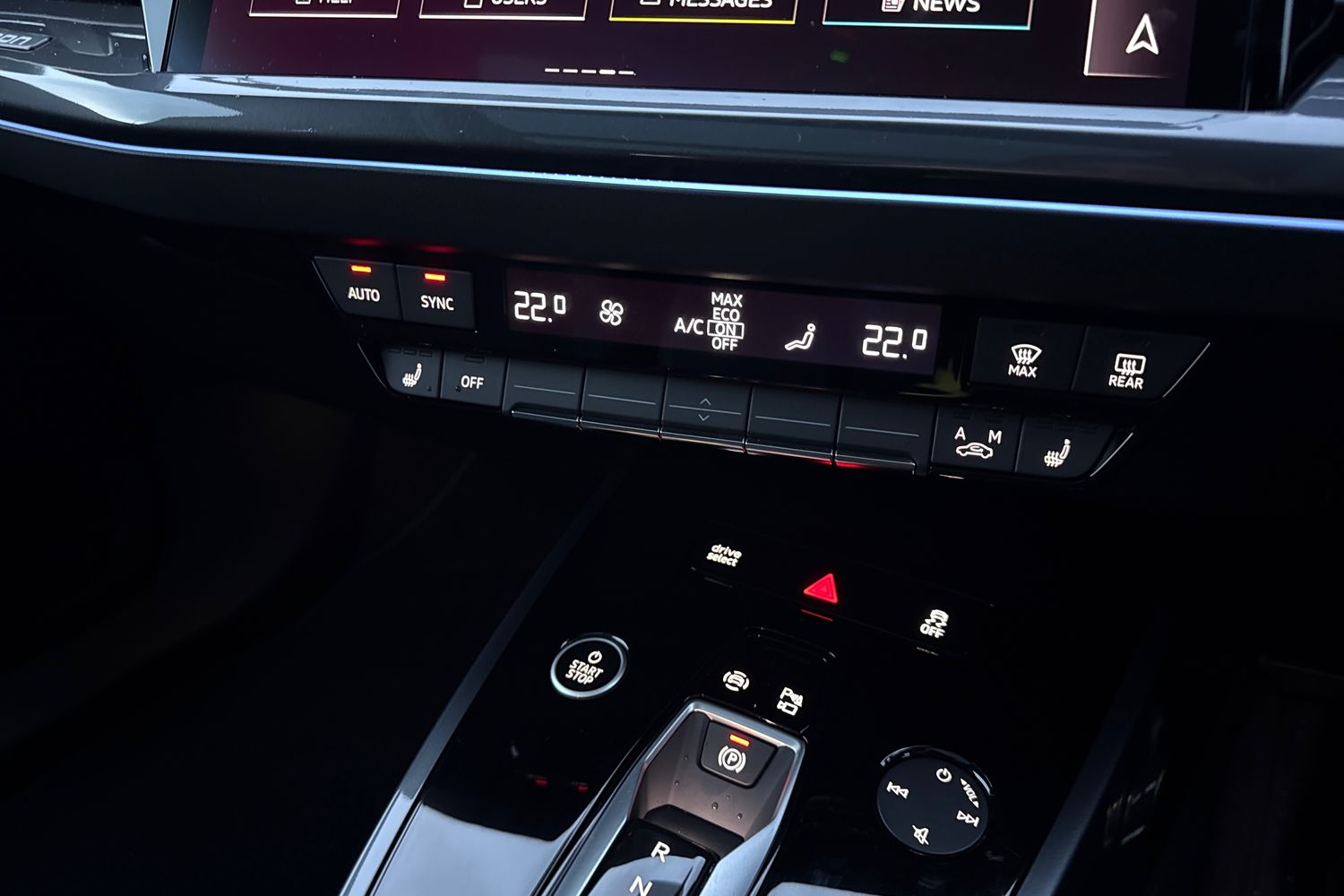 Used Audi Q4 e-tron 2025 for sale - 76670341: Photo 52