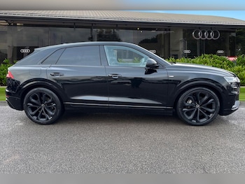 Used Audi Q8 2022 for sale - 77368438: Photo