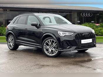 Used Audi Q3 2025 for sale - 78043674: Photo