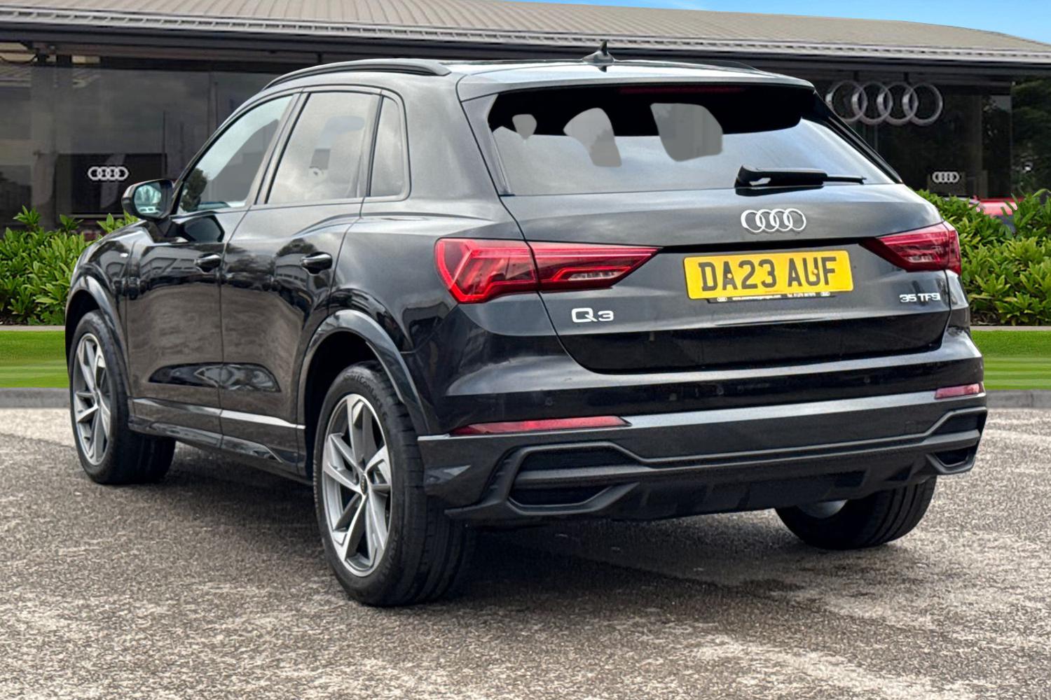 Used Audi Q3 2023 for sale - 77444038: Photo 2