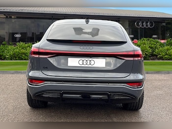 Used Audi Q6 e-tron 2025 for sale - 76929318: Photo