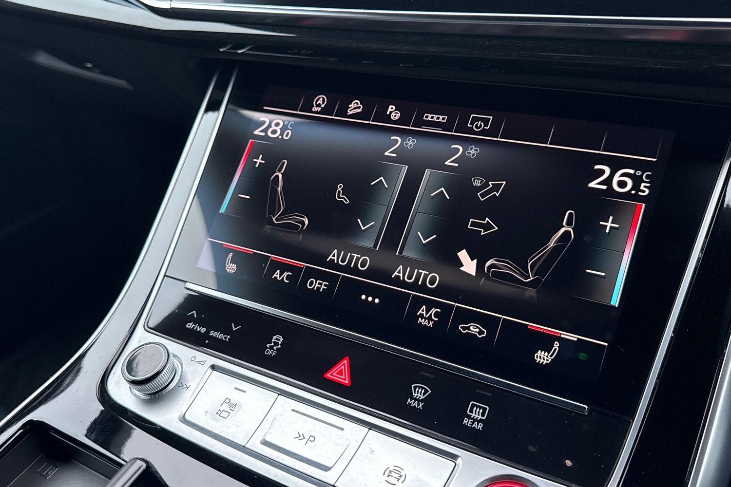 Used Audi SQ8 2023 for sale - 76844555: Photo 22