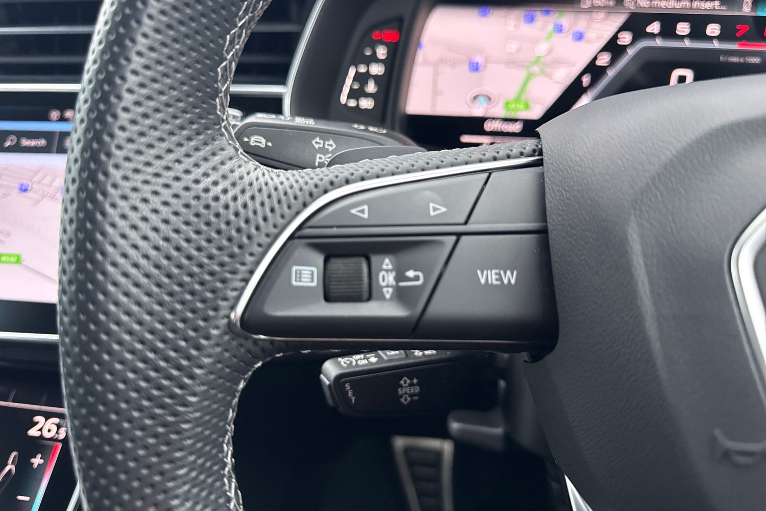 Used Audi SQ8 2023 for sale - 76844555: Photo 27