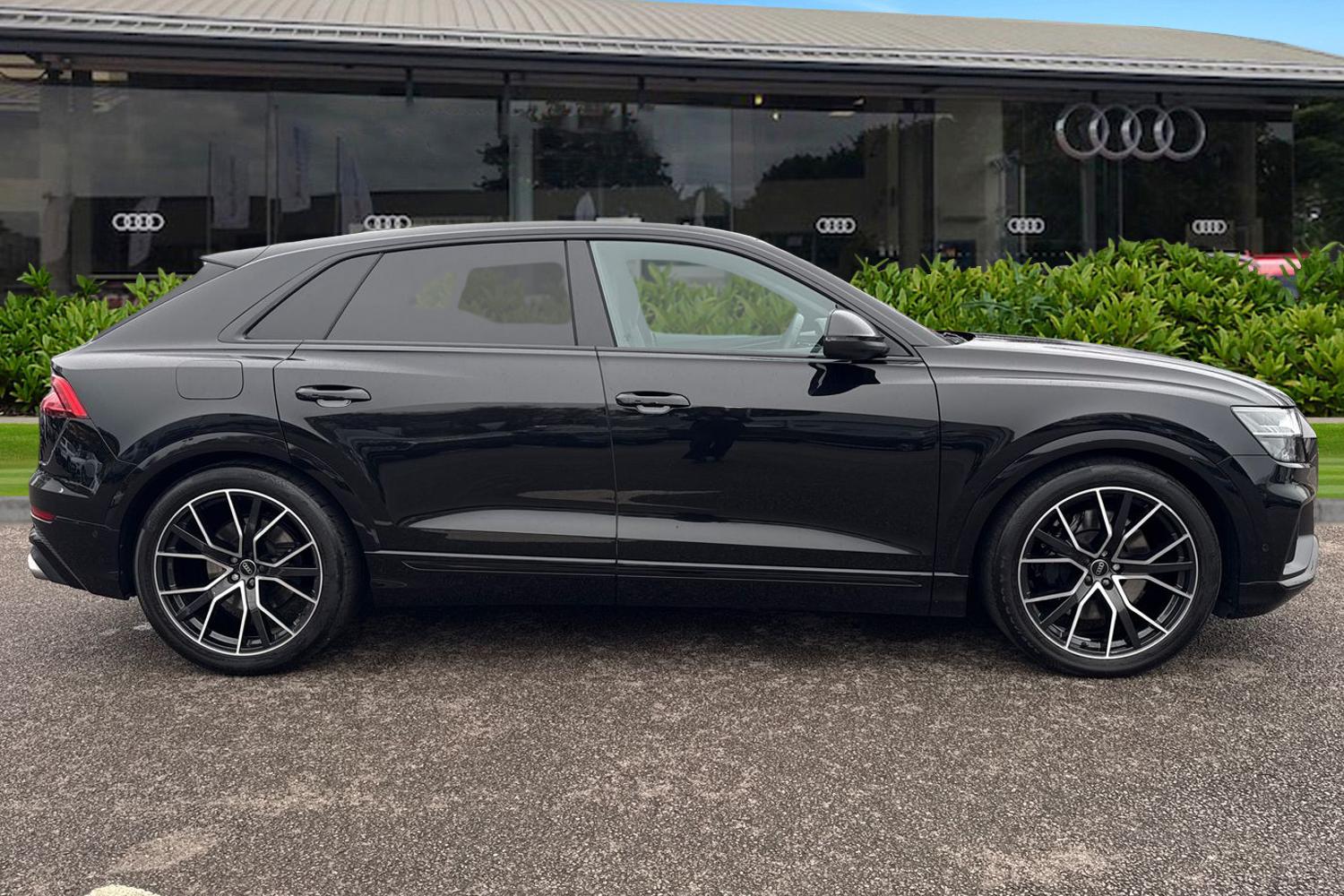 Used Audi SQ8 2023 for sale - 76844555: Photo 3