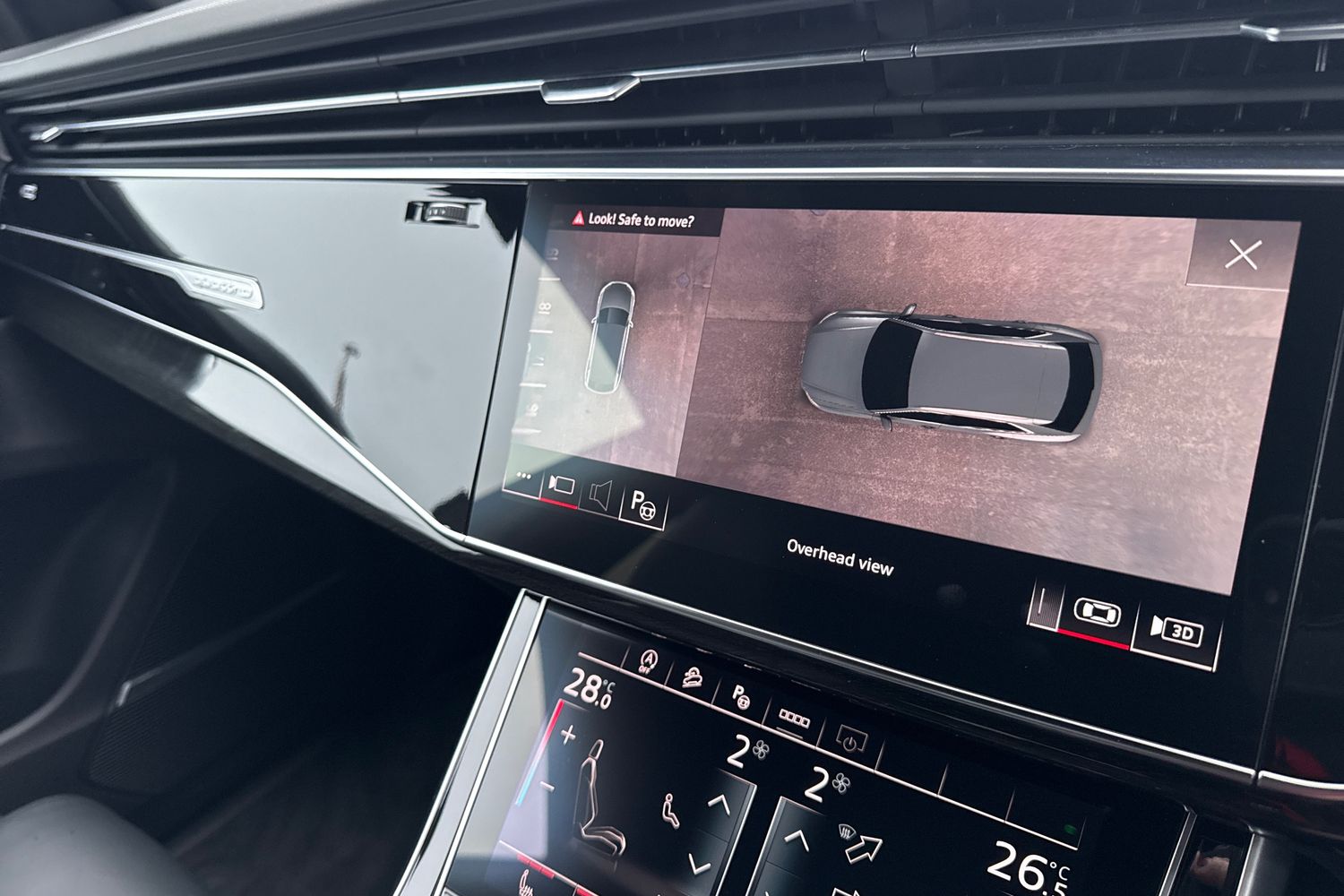 Used Audi SQ8 2023 for sale - 76844555: Photo 32