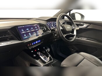 Used Audi Q4 e-tron 2023 for sale - 77520208: Photo