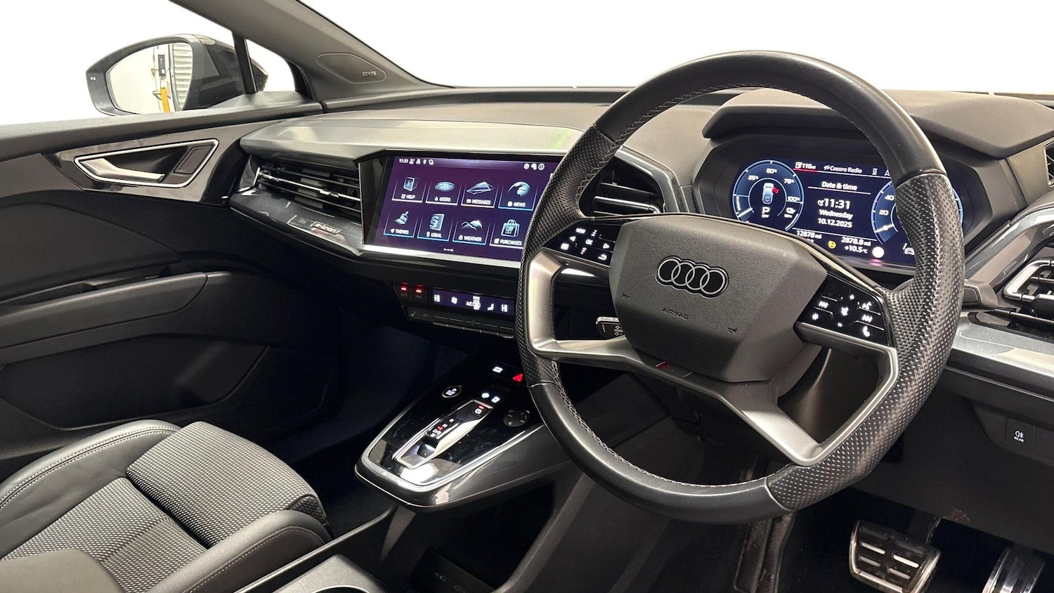 Used Audi Q4 e-tron 2023 for sale - 77520208: Photo 6