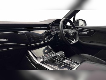 Used Audi Q7 2022 for sale - 78939777: Photo