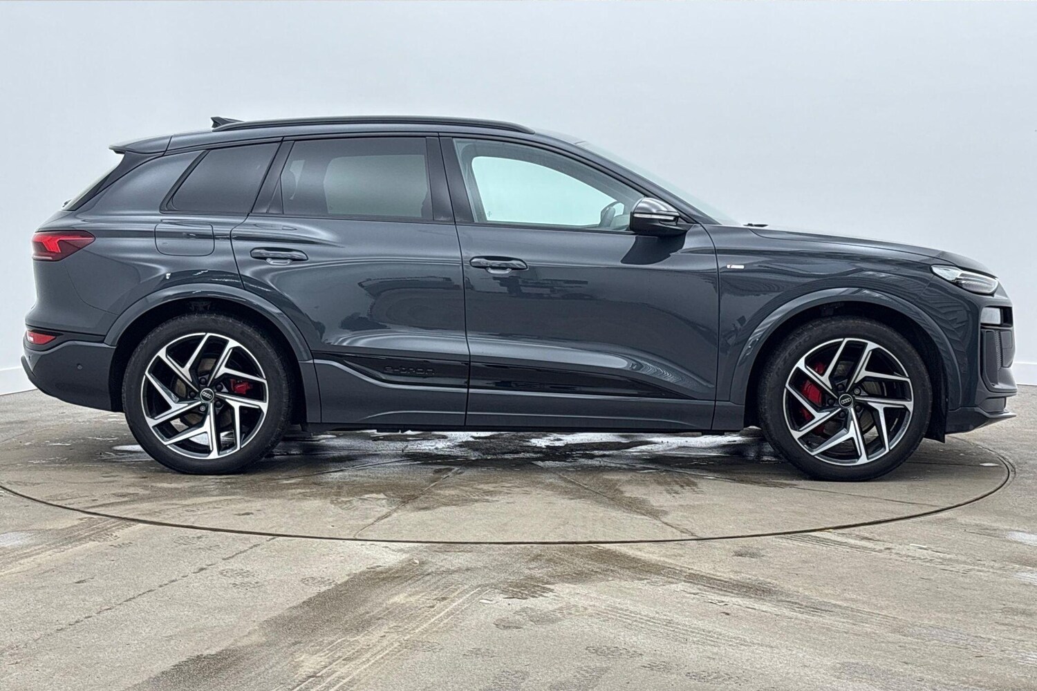 Used Audi Q6 e-tron 2025 for sale - 77849353: Photo 6