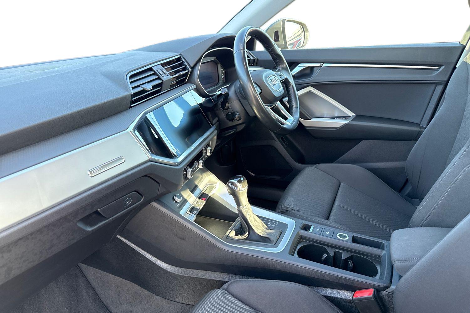 Used Audi Q3 2019 for sale - 76186023: Photo 15